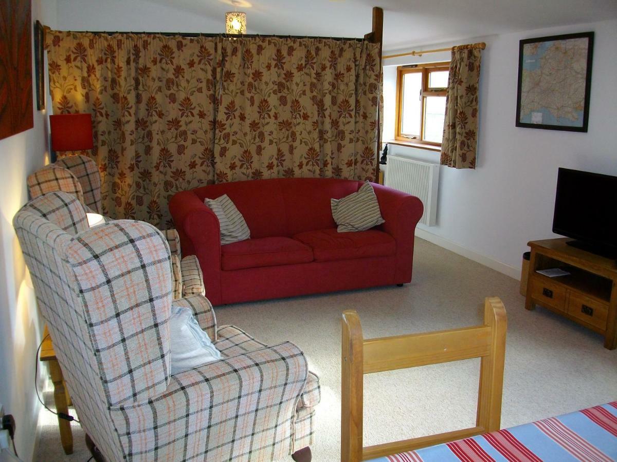 The Barton Annexe Villa Somerton  Buitenkant foto